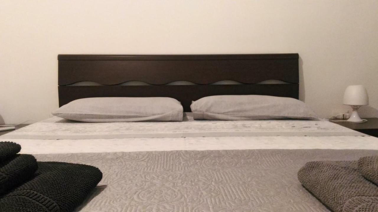 B&B 55 Alghero Bagian luar foto